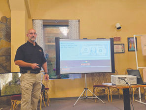 Hillcrofters discuss new state park at meeting