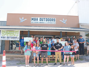 M & H Outdoors celebrates grand opening with ribbon cutting ceremony