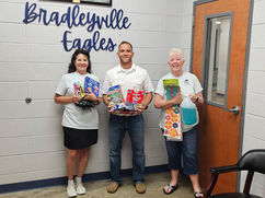Junior Auxiliary of Taney County delivers annual school supplies to area schools