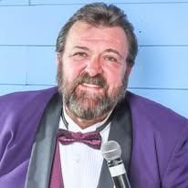 Branson welcomes back Mike Nichols for one night only