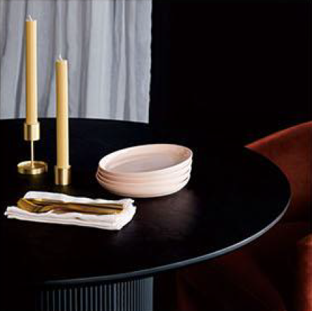 Thumbnail: Welsh Oval Dining Table