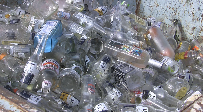 Glass_recycling_sacramento_CA.png