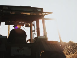 Tragedija kod Prijedora: Vozač mopeda poginuo u sudaru sa traktorom