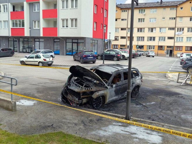 PUCNJAVA U PALAMA Svemu kumovala rasprava, uhapšena jedna osoba