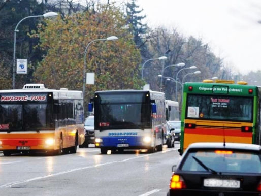 I građani i opozicija prozvali Stanivukovića zbog poskupljenja karata