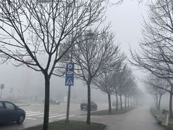 AMS Srpske: Gusta magla usporava vožnju na širem području Banjaluke i Prijedora