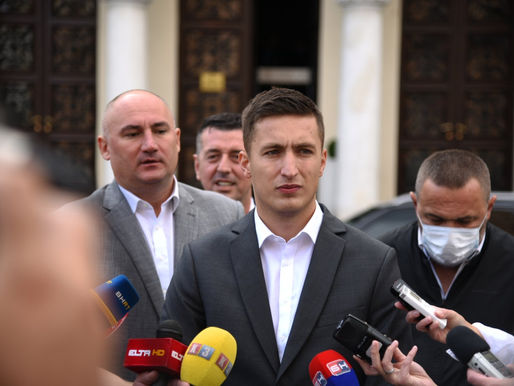 Ilić: Niko nema pravo da odbornike tjera i uslovljava