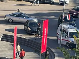 Nezgoda u Banjaluci: Auto udario biciklistu, Hitna na terenu