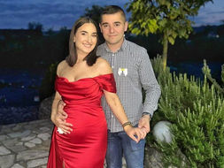 DAMJAN, STRAHINJA I GEORGINA DONIJELI POSEBNU SREĆU: Porodica Vujnić iz Šipova dobila trojke (FOTO)