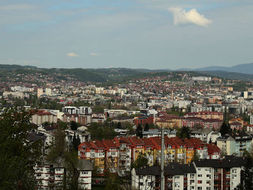“Nećemo zgrade umjesto škole” I mještani Starčevice digli glas PROTIV IZMJENE regulacionog plana