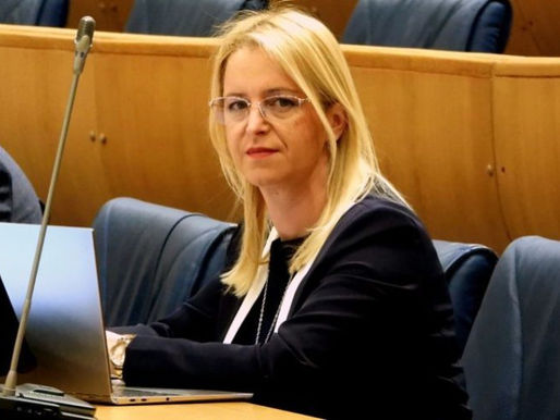 Novaković Bursać: Zloupotreba ovlaštenja i kukavičluk Komšića