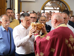 Vlado Đajić kum slave hrama u rodnim Branešcima: „Okupljajmo se oko crkve, vjere i Republike Srpske“ FOTO