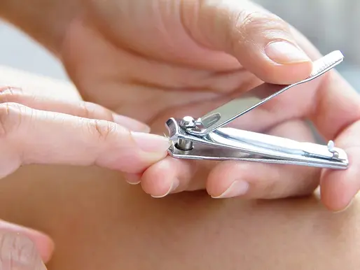 Zašto nikada ne biste trebali dijeliti pribor za nokte s drugim ukućanima?