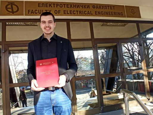 Drago Šmitran, treći student od osnivanja ETF Banjaluka koji je studije završio s prosjekom 10