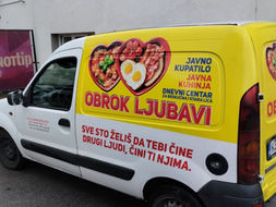 Velika pomoć za humanitarce: Novi set guma olakšaće rad "Mozaika prijateljstva"