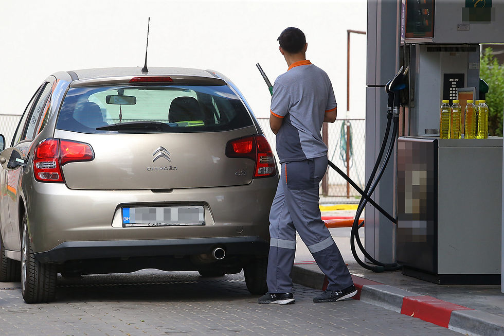 GORIVO SKUPLJE, ALI I DALJE NAJJEFTINIJE U REGIONU Evo šta nas čeka na pumpama u narednom periodu