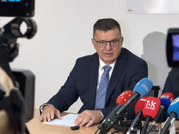 Tegeltija o uhapšenim carinicima: Nisu uspjeli odoljeti mitu