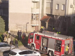 Vatra krenula iz podruma: Požar u banjalučkom naselju, stigli i vatrogasci