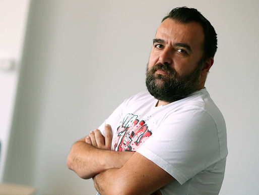 U Banjaluci priveden novinar Nikola Morača, oduzet mu telefon