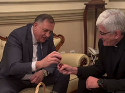 Banjalučki biskup razbio Dodikovo jaje