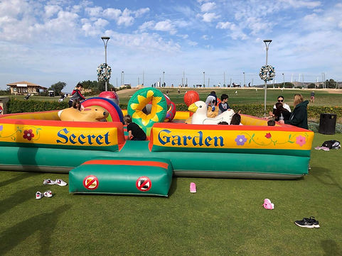 secret-garder-inflatable.jpeg