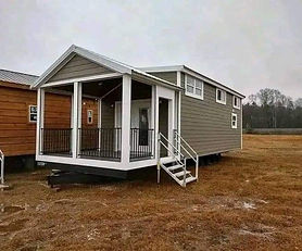 The Tiny home 399.SqFt Ready to move to your property Big bedroom with huge loft, king size mattress