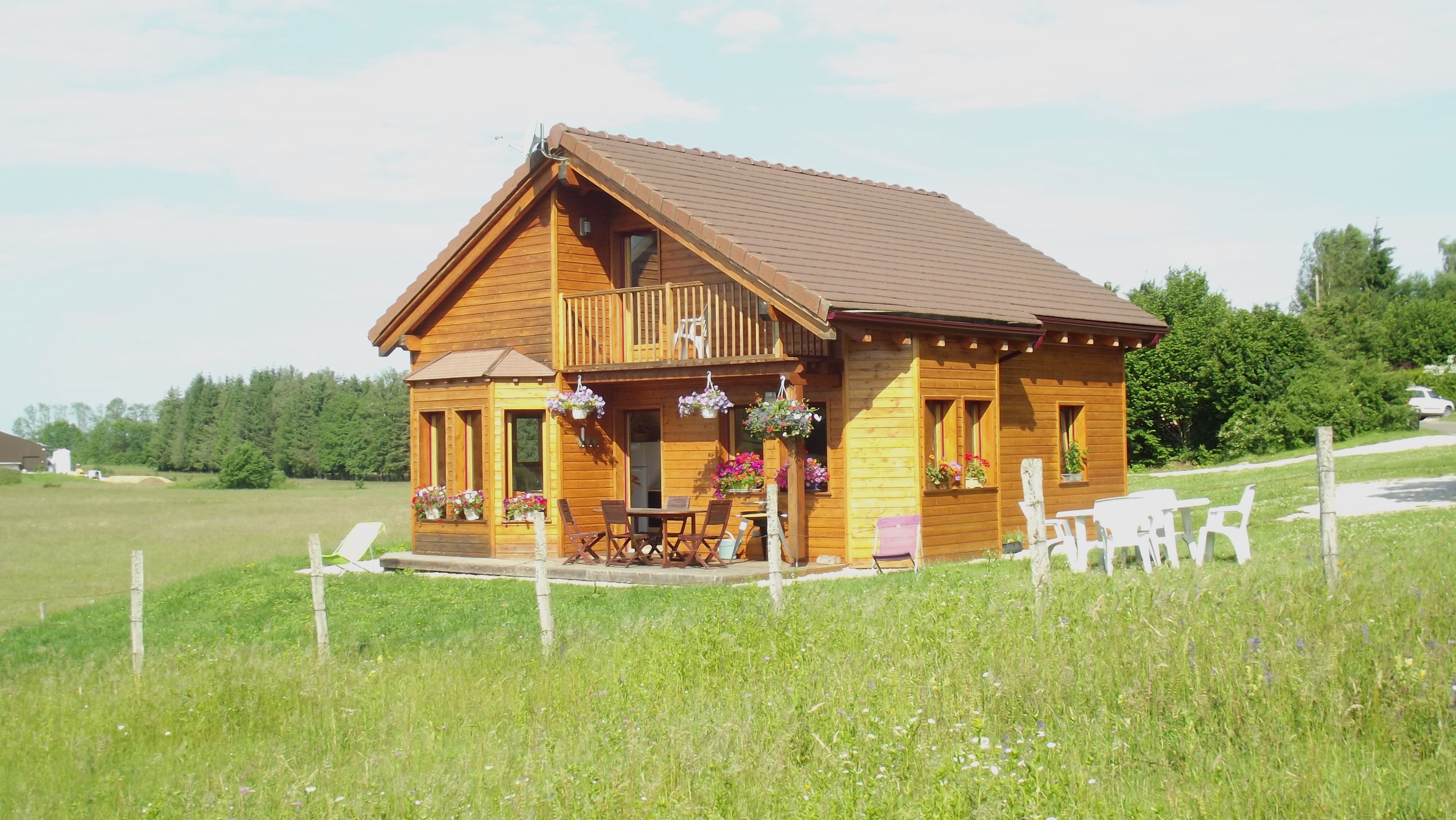 location chalet jura doucier