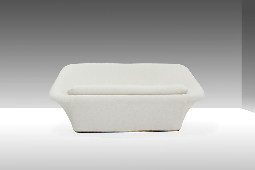 Thumbnail: Pierre Paulin Mushroom Sofa Model C565 in Boucle for Artifort, 1962