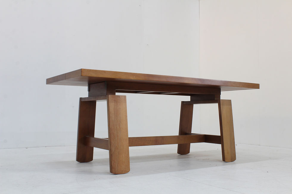 Vintage Italian dining Table designed in the 1960s in the syle of Bernini. Wooden dining table with sculptural design.