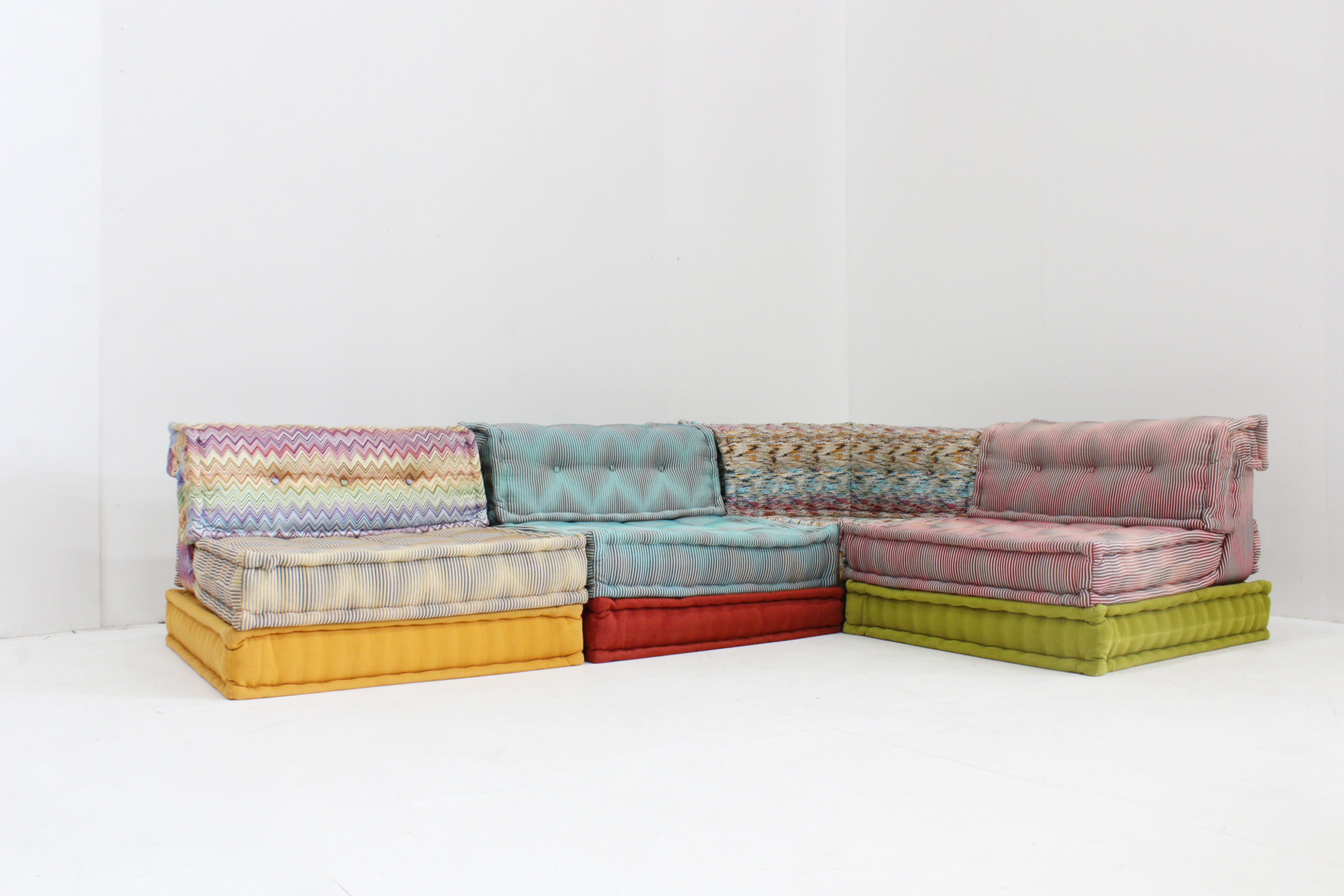 Roche Bobois Mah Jong sofa Missoni design by Hans Hopfer ,set of 12