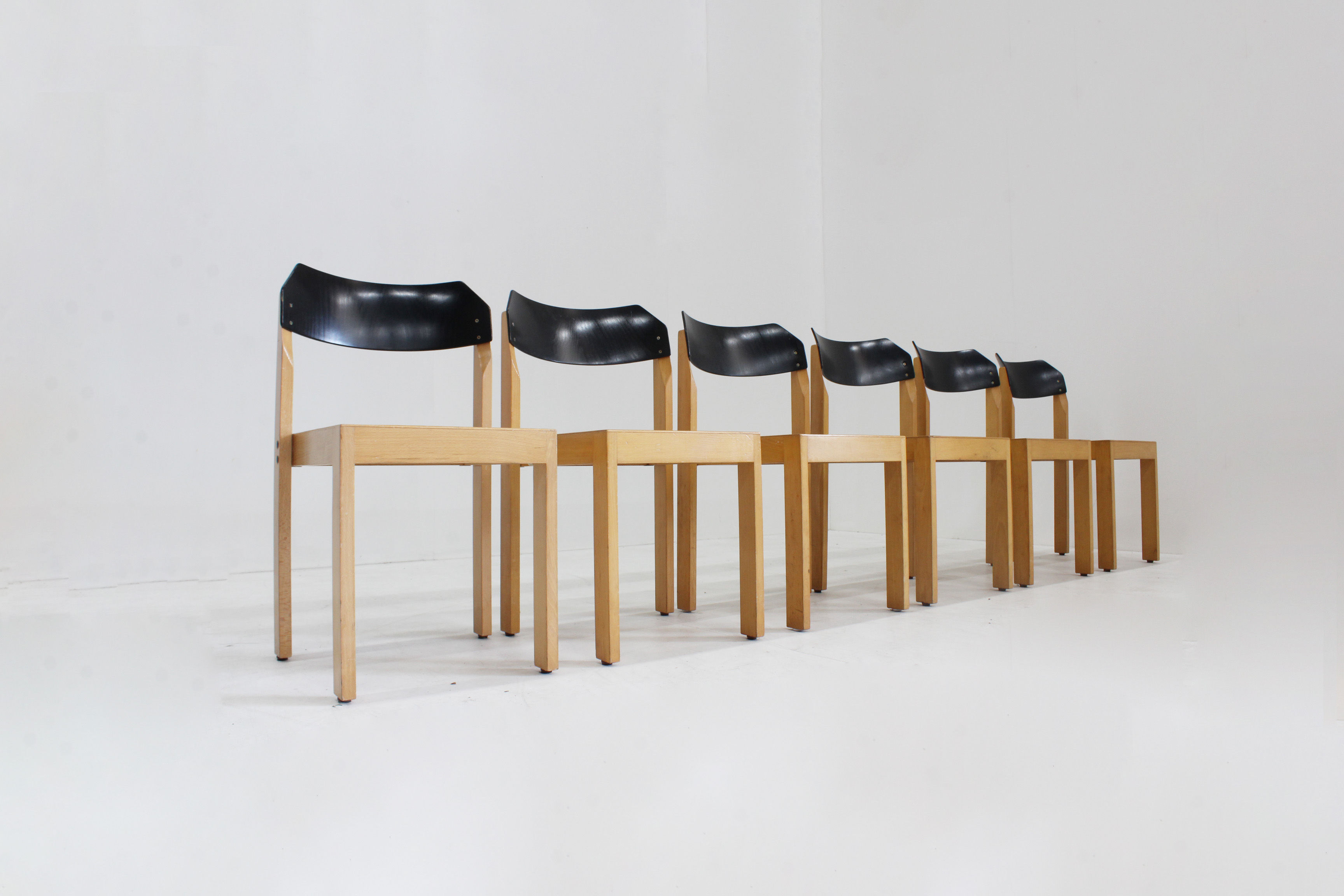 Vintage stackable mid century dining chairs set of 6