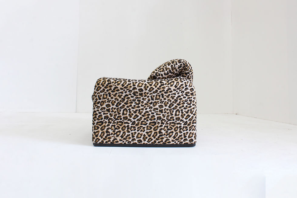 Thumbnail: Cassina Maralunga 2 seater by Vico Magistretti Jacquard Panther fabric