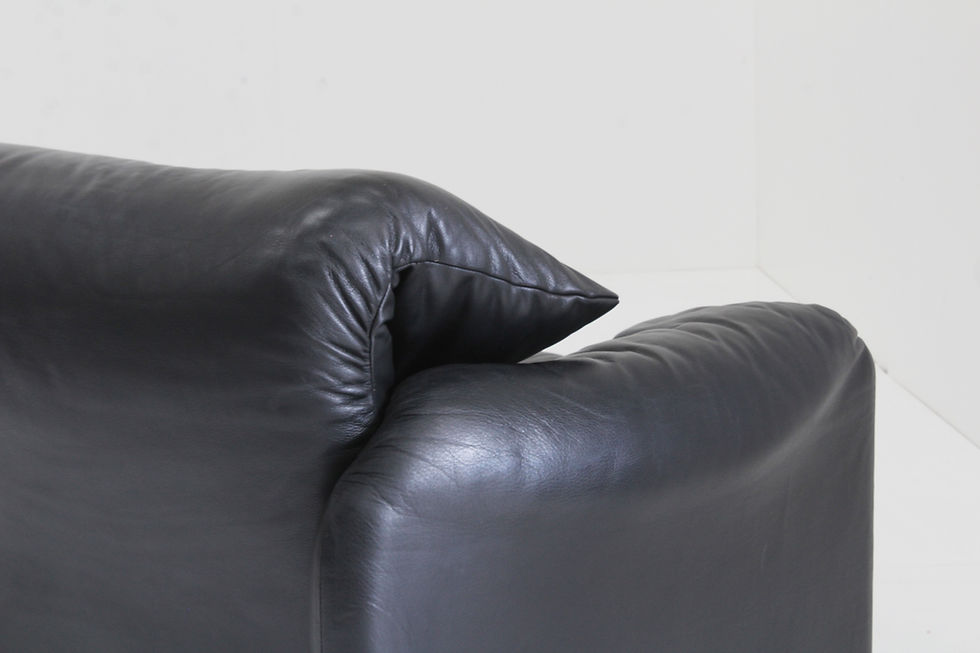 Thumbnail: Cassina Maralunga 2 seater sofa black leather by Vico Magistretti