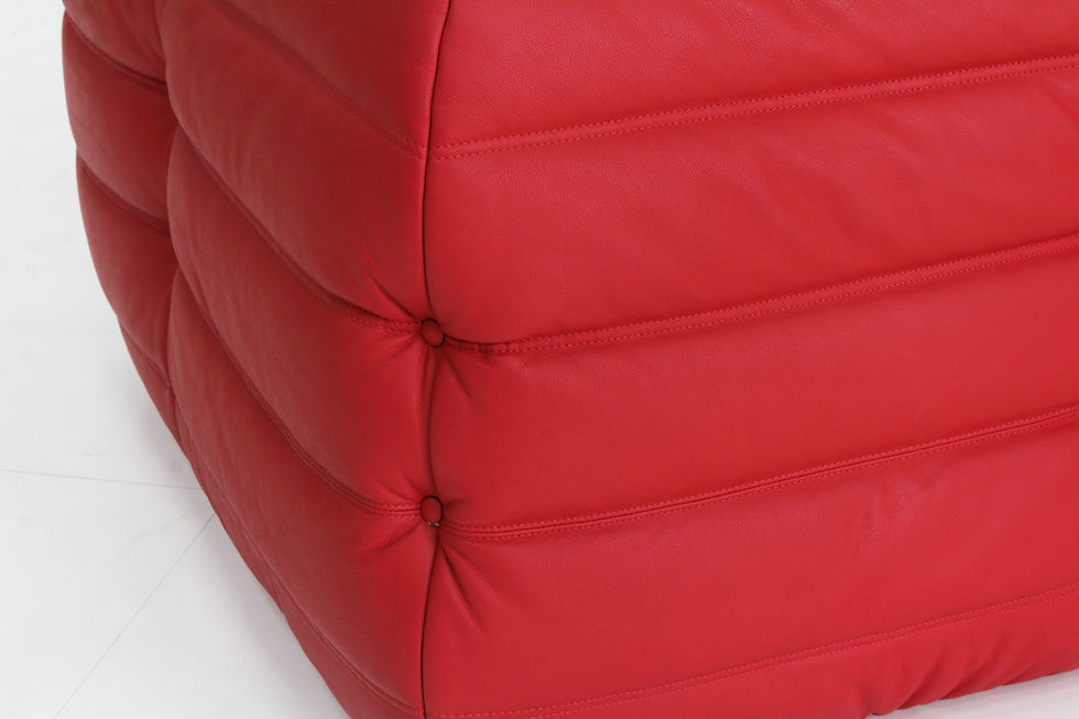 Thumbnail: Originele Togo ligne Roset sofa corner rood leer Michel Ducaroy