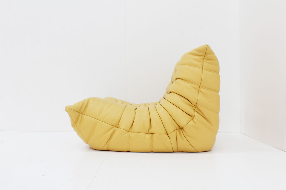 Togo armchair yellow leather by Michel Ducaroy for Ligne Roset   Original vintage yellow leather Togo armchair from Ligne Ros