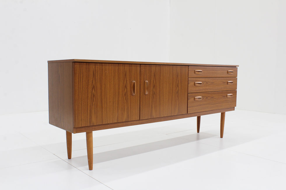 Thumbnail: Vintage lowboard dressoir jaren 60 Schreiber