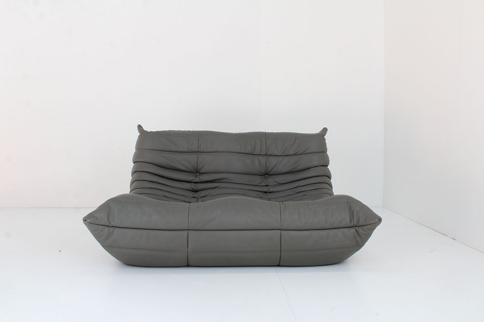 Thumbnail: Originele Ligne Roset Togo sofa - grijs leder