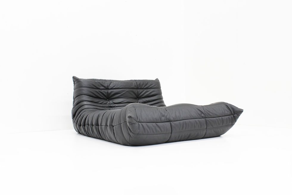 Ligne Roset Togo lounge sofa black leather by Michel Ducaroy