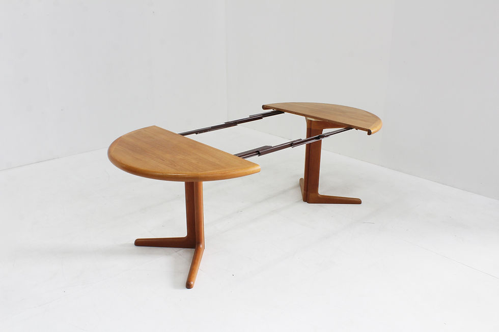 Vintage Deense ronde uitschuifbare eettafel teakhout jaren 60