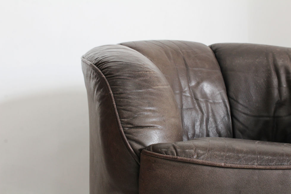 Thumbnail: Vintage modular sofa by designer Walter Knoll from the 1960s. The modular sofa, with its unique round shape, was named the Pi