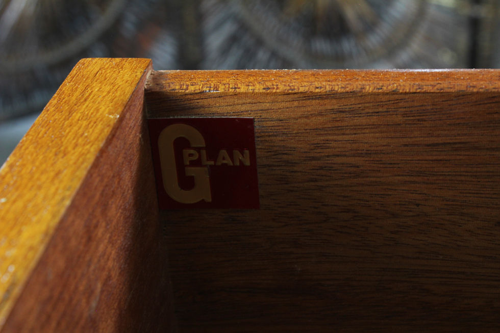 Thumbnail: Vintage G-plan teakhouten dressoir sideboard