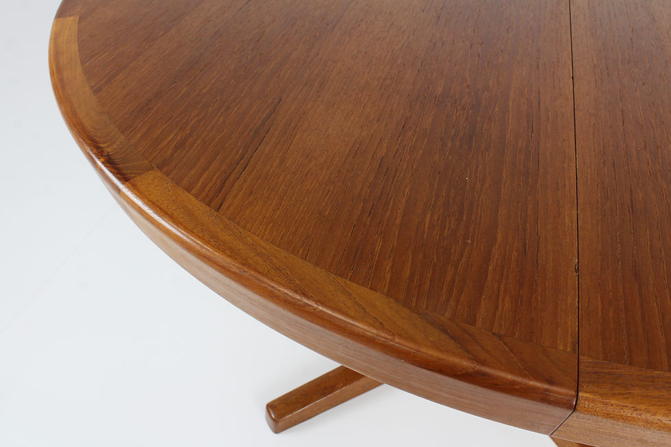 Thumbnail: Vintage deense ronde uitschuifbare eettafel tafel
