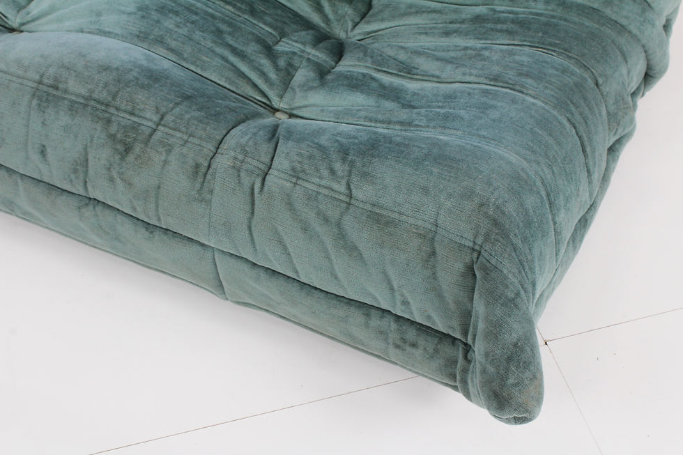 Thumbnail: Originele Togo ligne roset sofa Michel Ducaroy