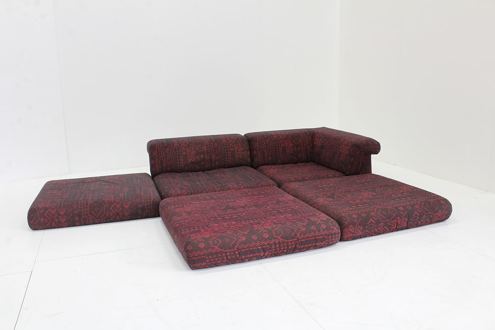 Thumbnail: Vintage Roche Bobois Mah Jong sofa 7 pieces design by Hans Hopfer