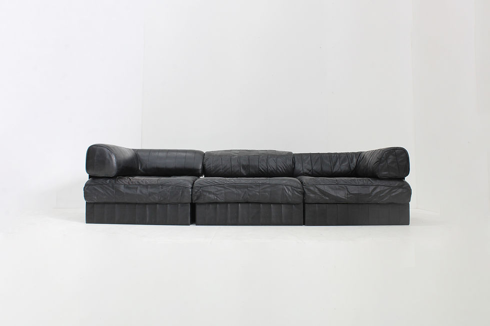 De Sede DS 88 modular sofa black leather patchwork Switzerland 1970s