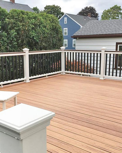 deck-building-company-massachusetts.3-1-2.jpg