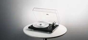 Pro-Ject Debut Reference 10: The Debut Series Grows Up