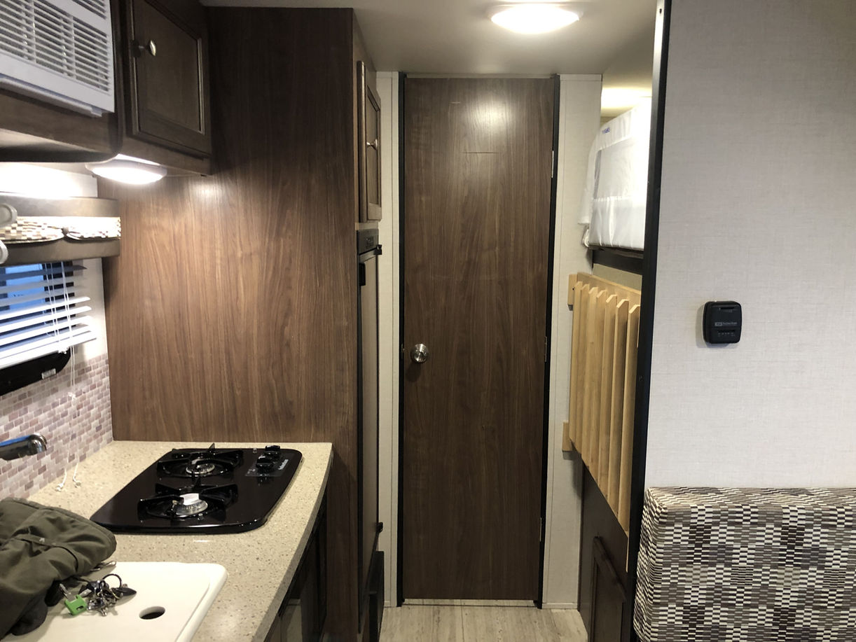 Vous cherchez à louer une roulotte pour vos vacances? Fière entreprise familiale québécoise de location de roulottes à Saint-Gervais à seulement 30 minutes des ponts à prix compétitif, Loc-Action offre la location de Vr à prix abordable. Pour des vacances en famille, en couple ou entre amis, profitez de nos VR en location pour passer un agréable séjour. Réservez votre roulotte chez Loc-Action dès maintenant ! Location de Vr sans soucis. Roulottes à louer à prix accessible au Québec. Location de roulotte Saint-Gervais. Location de roulotte Lévis. Location de roulotte Québec. Location de roulotte Bellechasse. Location de roulotte Montmagny. Location de Vr Saint-Gervais. Location de Vr Lévis. Location de Vr Québec. Location de Vr Bellechasse. Location de Vr Montmagny. Roulotte à louer Saint-Gervais. Roulotte à louer Lévis. Roulotte à louer Québec. Roulotte à louer Bellechasse. Roulotte à louer Montmagny.