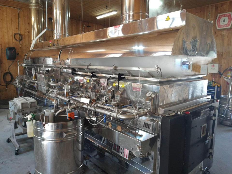 La Ferme Sabot d’Or à Armagh est une entreprise familiale d'élevage de boeuf Angus, qui propose des produits fins du terroir. La Ferme Sabot d’Or offre une viande de bœuf locale biologique et des produits du terroir comme la rillette de bœuf Angus, la terrine artisanale et le sirop d’érable. Profitez des produits de la ferme et d’un séjour à la campagne avec l'hébergement offerte à la Maison du Vieux Chemin à Saint-Philémon, près des activités de plein air du Massif du Sud et du Parc des Appalaches. Ferme de boeuf à Armagh. Produits du terroir à Armagh. Produits de la ferme à Armagh. Viande de boeuf locale à Armagh. Produits de boeuf à Armagh. Entreprise familiale à Armagh. Sirop d’érable à Armagh. Rillette de boeuf angus à Armagh. Terrine à Armagh.Maison du Vieux Chemin à Saint-Philémon. Hébergement à la ferme à Saint-Philémon. Gîte à Saint-Philémon. Séjour à la campagne à Saint-Philémon.