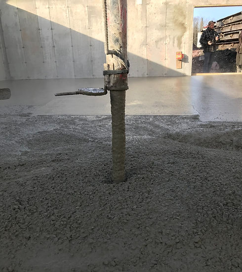 Pompage JMB Inc. est une entrepreneur en béton de St-Odilon offrant les services de location de pompes à béton avec opérateur pour les secteurs résidentiel, commercial, agricole et industriel. Pompes à mât pour coulées à l'extérieur et pompes à ligne pour projets intérieur. 